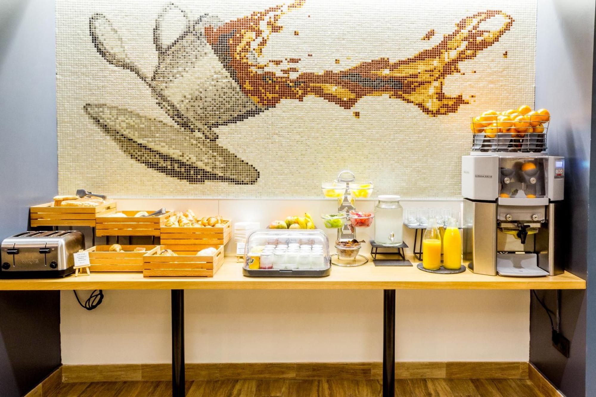 Boutique Hostemplo Sagrada Familia Hotel Barcelona Ngoại thất bức ảnh
